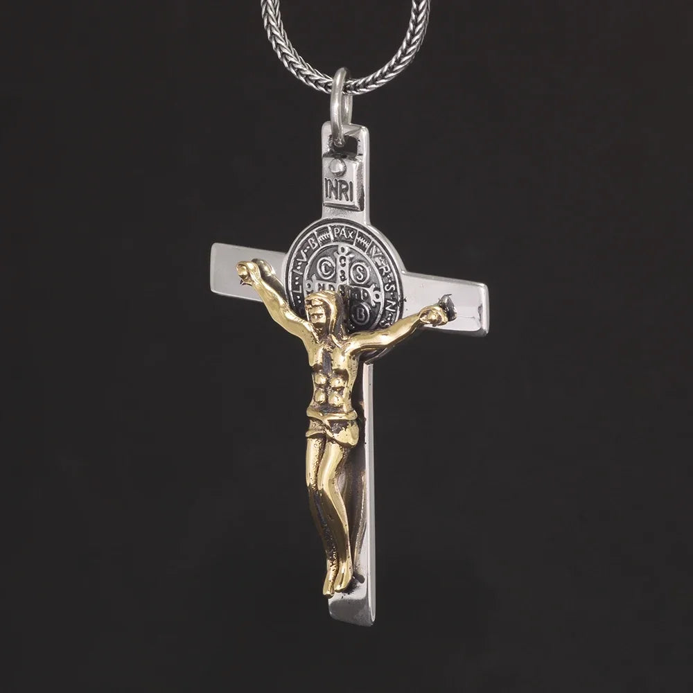 Srebrny Krucyfiks 925 „Chrystus Ukrzyżowany” – Zawieszka Wiary, 3 Rozmiary